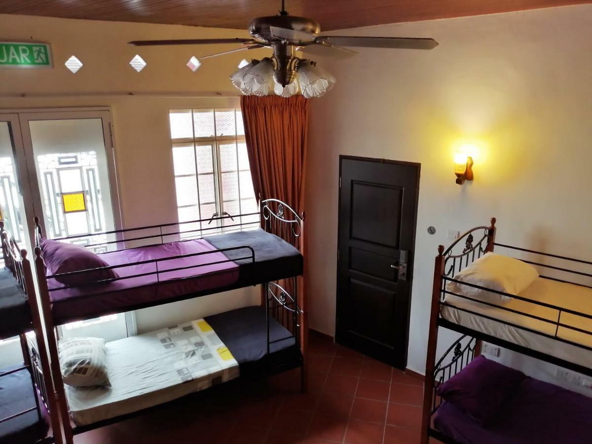 Great Shanghai Guesthouse จอร์จทาวน์ ภายนอก รูปภาพ
